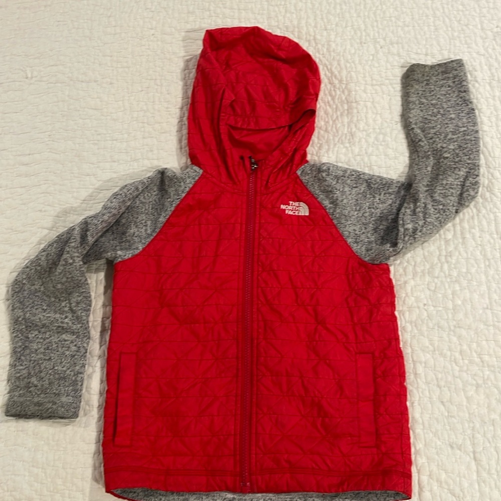 North Face Quilted light jacket size 6